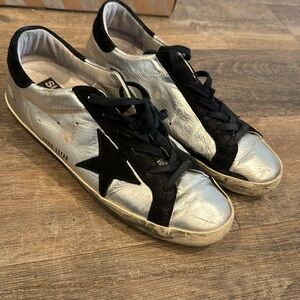 Golden Goose Superstar Low-Top Sneakers in silver with box - size 41 (11 US)